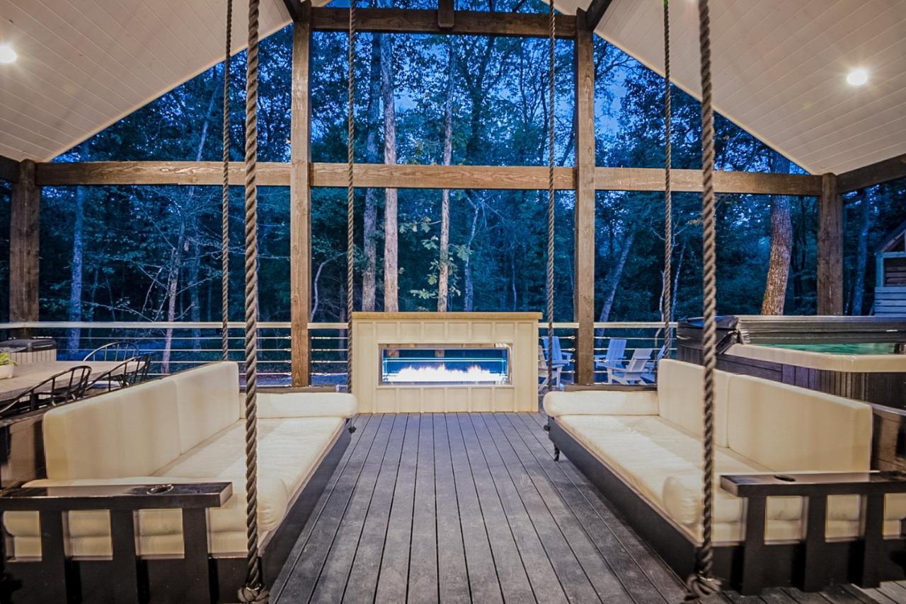 "The Barndo" 4Br Luxury Cabin, Hot Tub, Fire Pit, Bunks, Arcades, Playhouse! Брокен-Боу Экстерьер фото